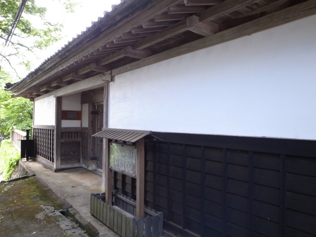 盆でも正月でもない時の田舎の風景は平和でいいと思った。_d0057843_14301547.jpg