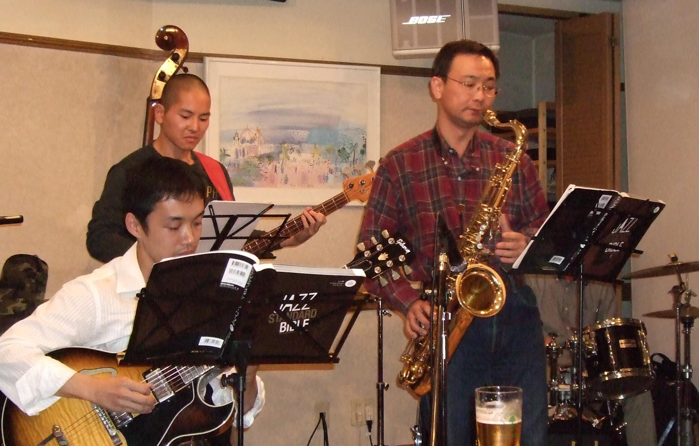 f0248078_11054.jpg