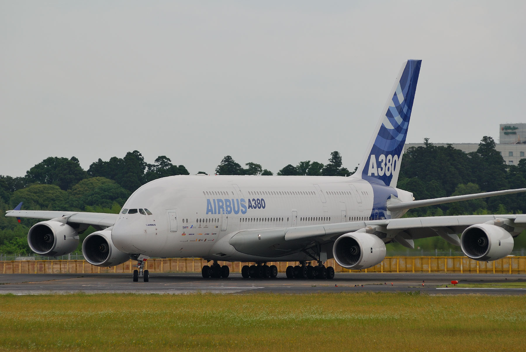 Airbus A380-800 / F-WWJB - World Tour 2007 デモフライト出発 -_d0226909_2043876.jpg