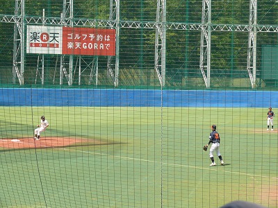 拓殖大対国士舘大　５月２１日　東都大学野球２部_b0166128_713744.jpg