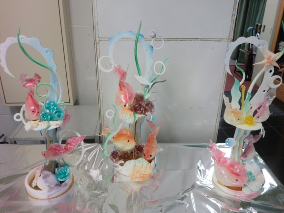 パティスリーメティエ科２年生のアメ細工 二葉製菓学校