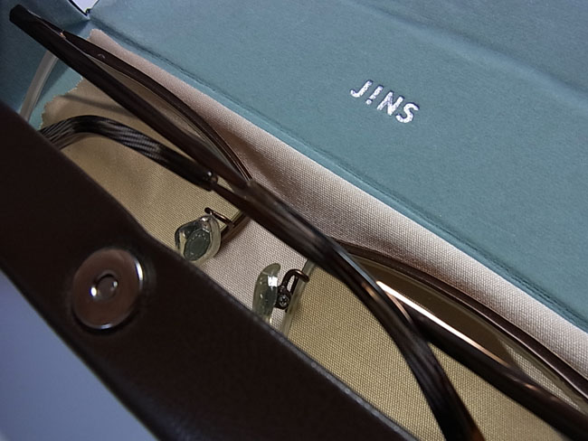 JINSのPCメガネを購入しました!_b0186200_2144402.jpg
