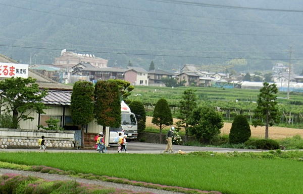 e0234924_7561662.jpg