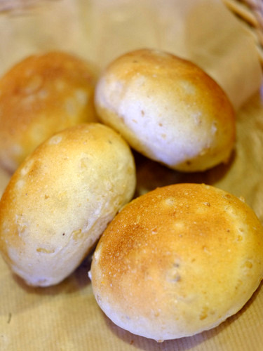 「福岡・糸島 BAKERY HARE(ベーカリーハレ) 天然酵母パン」_a0000029_19184951.jpg