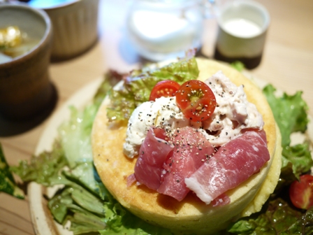 まどパンまどカフェまどzakka 熊本市東区下江津。_a0143140_1375459.jpg