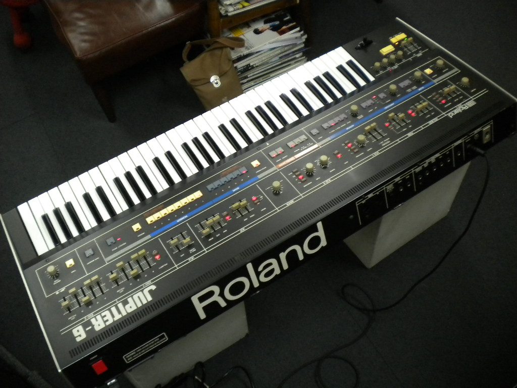 Roland | Jupiter-6 | ヴィンテージ - Vintage - シンセサイザー
