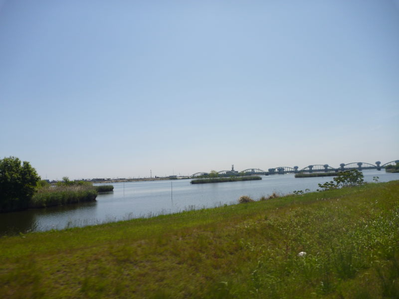揖斐川沿いを壮大な風景をながめつつ快走-初ロード旅・鈴鹿を目指して⑮_e0138081_4193370.jpg