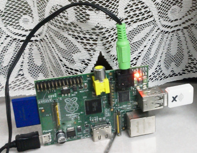 Raspberry Pi ネットラジオ受信機を無線LAN化_a0185199_231671.jpg