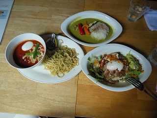Cafe Sofarii (ソファリ)_e0238112_936392.jpg