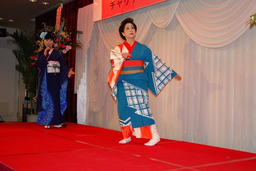 高瀬豊子ディナーショー  _b0239047_1337346.jpg