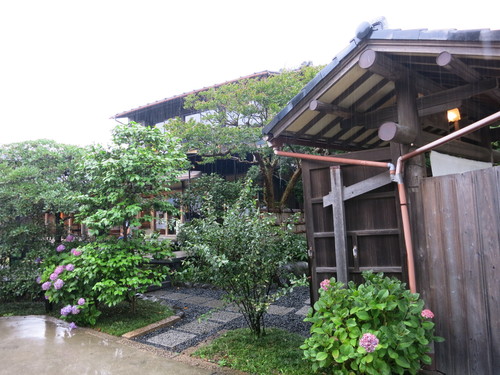 f0236260_8551475.jpg