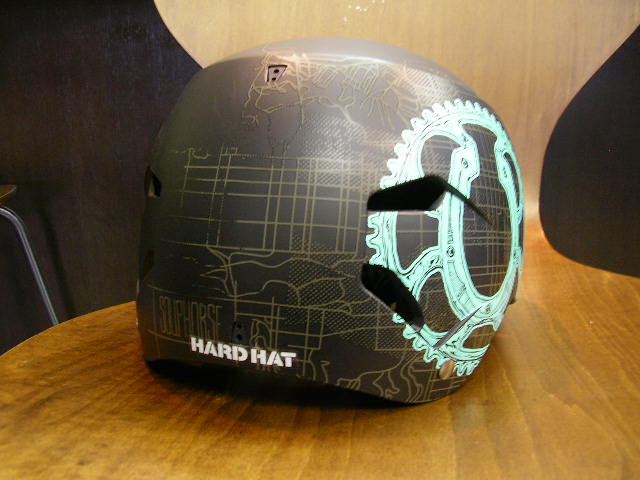 bern/watts&NINA +少々入荷しました!_b0189682_1333227.jpg