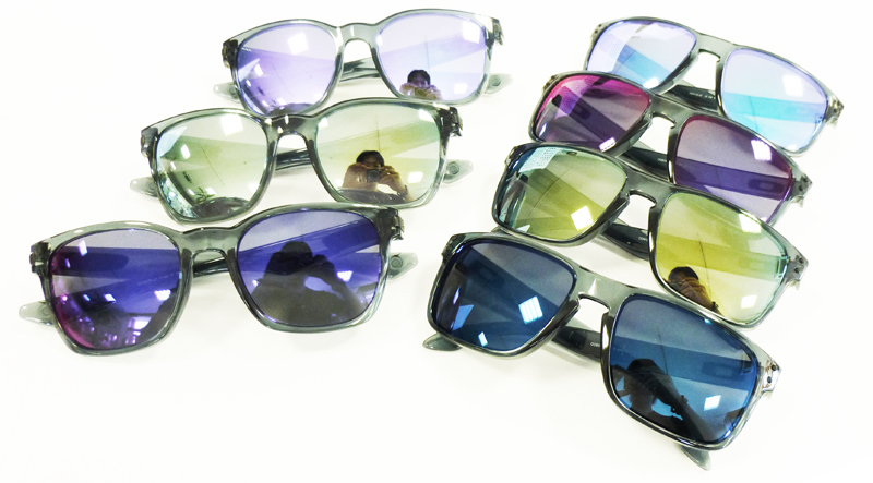OAKLEY CRYSTALBLACK COLLECTION HOLBROOK&GRAGEROCK入荷!_c0003493_10502155.jpg