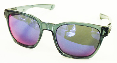 OAKLEY CRYSTALBLACK COLLECTION HOLBROOK&GRAGEROCK入荷!_c0003493_10503872.jpg
