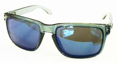 OAKLEY CRYSTALBLACK COLLECTION HOLBROOK&GRAGEROCK入荷!_c0003493_10514714.jpg