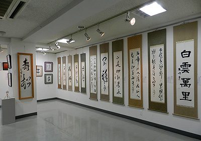 〜7/2(火)北室/永井信也・宮田武史(東峰)二人 とその仲間達 南室/保田敦 写真展 神々の杜 その2_f0106896_13155414.jpg