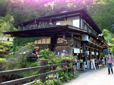 子連れ鉄旅〈大井川鐵道〉SL旅のススメ_寸又峡温泉一泊二日の旅②_e0253101_115305.jpg