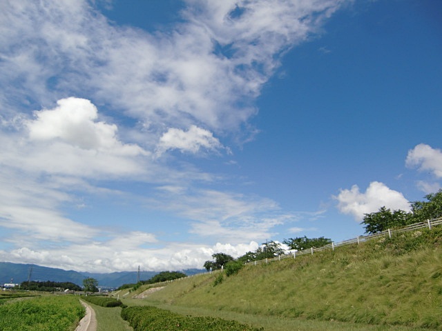 e0234924_7582348.jpg