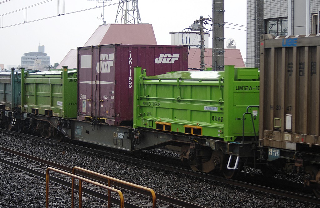 f0203926_09532.jpg