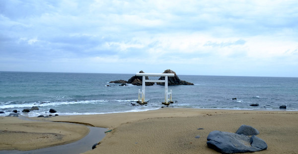 「福岡・糸島 桜井神社」_a0000029_12475045.jpg