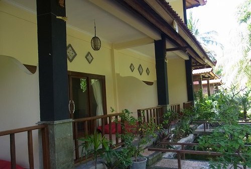 Bali Bhuana Beach Cottages @ Lipah, Amed_a0074049_0145886.jpg
