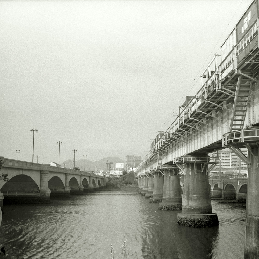 橋のある風景_f0161595_23431350.jpg