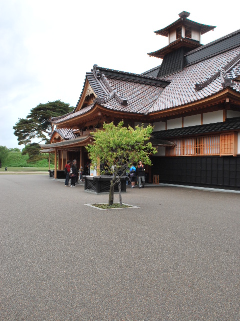 函館五稜郭の旧箱館奉行所(函館レプリカ建築探訪)_f0142606_535443.jpg