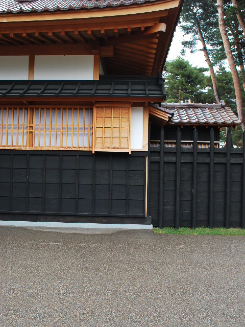 函館五稜郭の旧箱館奉行所(函館レプリカ建築探訪)_f0142606_5375360.jpg