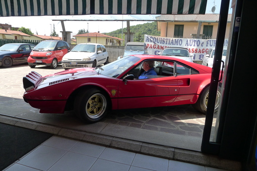308GTB Gr.4仕様?_a0129711_11213455.jpg