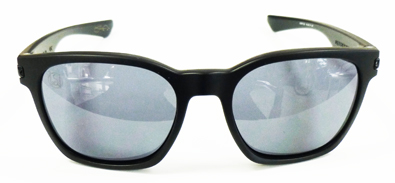 OAKLEY SHAUN WHITE(ショーン・ホワイト)シグネチャーモデルGRAGEROCK入荷!_c0003493_10262467.jpg