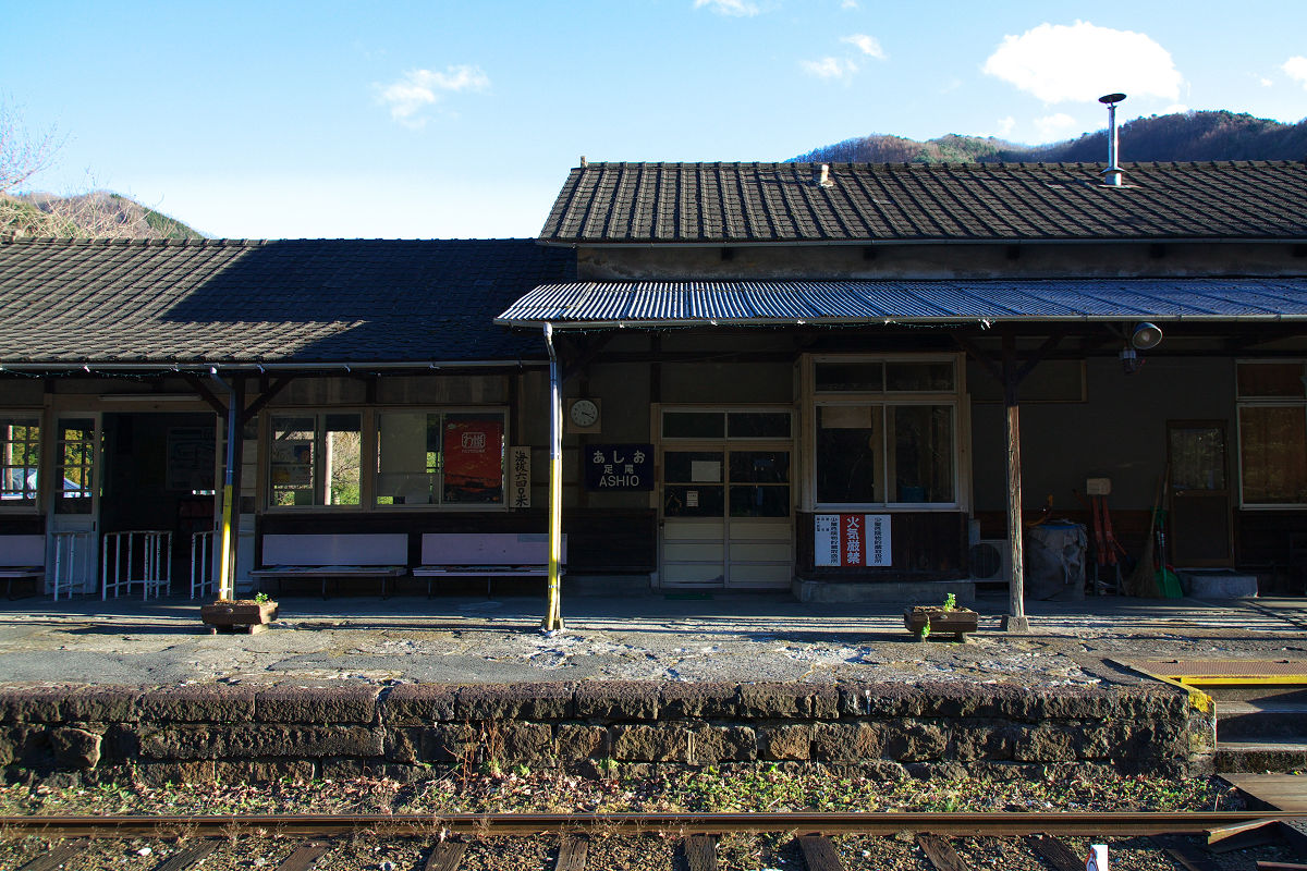 わたらせ渓谷鐵道足尾駅_b0199449_10442358.jpg