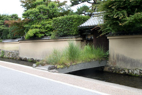 上賀茂神社 社家の家並_e0048413_22343716.jpg