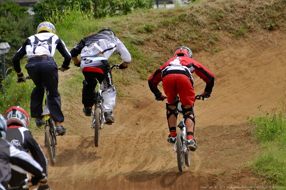 ２０１３JOSF 緑山６月定期戦VOL1：BMXエキスパート/エリート決勝　動画あり_b0065730_1234591.jpg