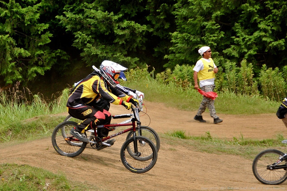 ２０１３JOSF 緑山６月定期戦VOL3：BMX３０オーバー決勝　動画あり_b0065730_15581327.jpg