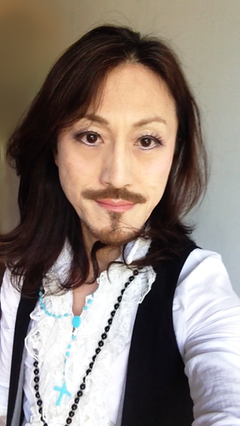 レディシロウの男装？_d0119642_2113818.png