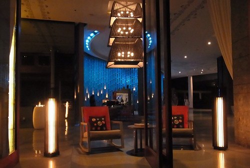夕刻をW Lounge で過ごす @ W Retreat & Spa Bali (\'13年5月)_a0074049_17371284.jpg