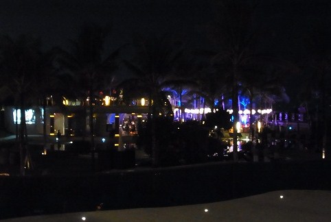 夕刻をW Lounge で過ごす @ W Retreat & Spa Bali (\'13年5月)_a0074049_17372970.jpg