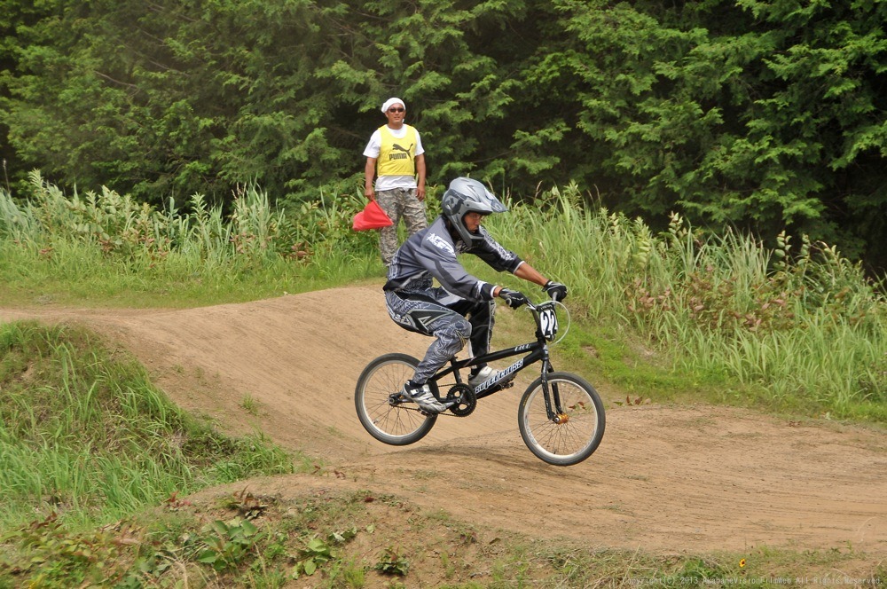 ２０１３JOSF 緑山６月定期戦VOL9：１４オーバー決勝　　動画あり_b0065730_2257876.jpg