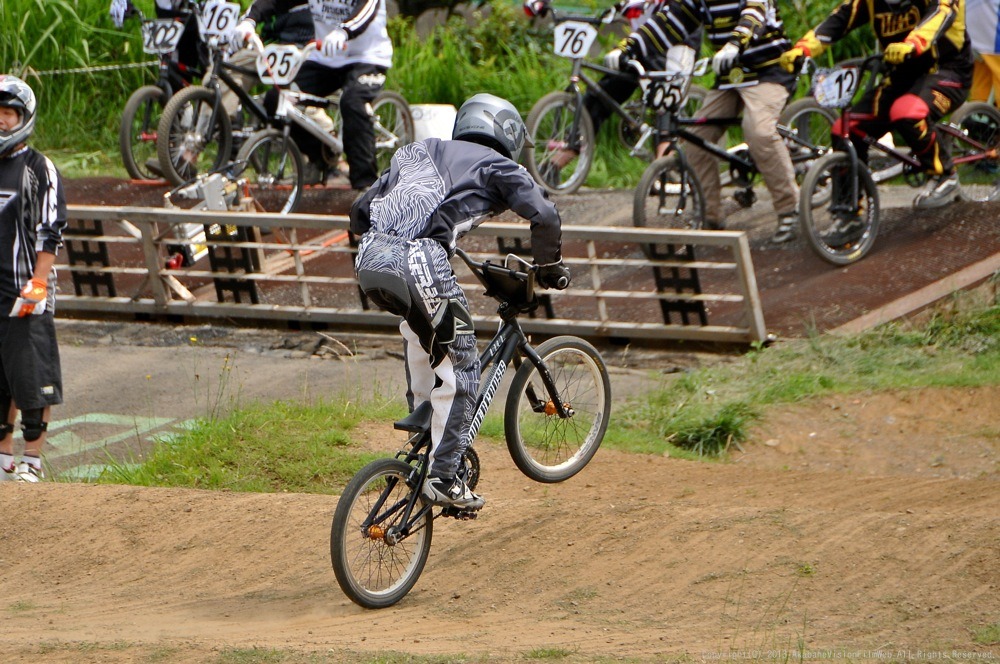 ２０１３JOSF 緑山６月定期戦VOL9：１４オーバー決勝　　動画あり_b0065730_2258771.jpg