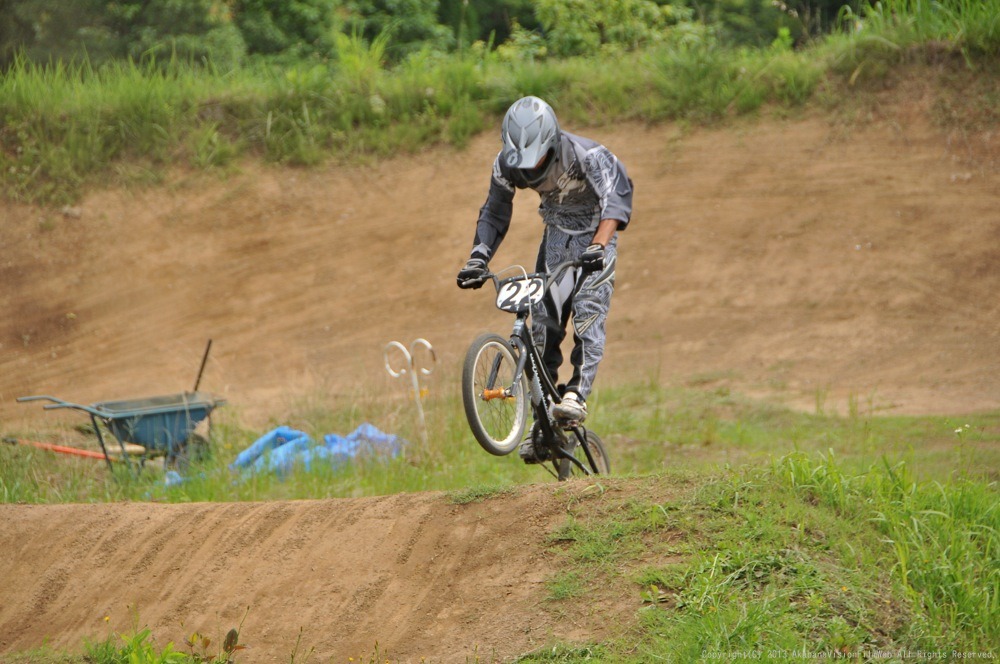 ２０１３JOSF 緑山６月定期戦VOL9：１４オーバー決勝　　動画あり_b0065730_22591790.jpg
