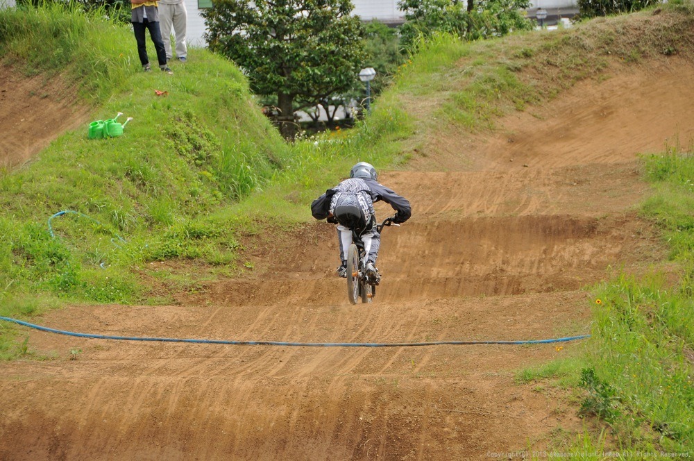 ２０１３JOSF 緑山６月定期戦VOL9：１４オーバー決勝　　動画あり_b0065730_2312748.jpg