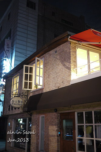 【ソウル】 アジョシカフェと大好きブランチ_a0193741_11381651.jpg