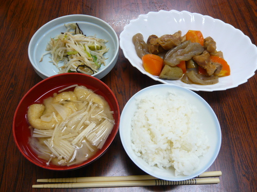 毎週木曜は昼食会♪_e0175651_11422564.jpg