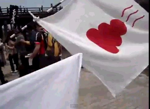 韓国は良いが日本だけダメ?ヘイトデモ_f0091252_0345436.jpg