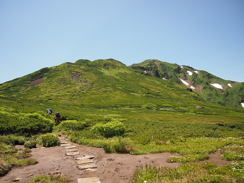 【後編】　初めての十勝連峰縦走♪　富良野岳～上ホロまで。_b0281366_14453385.jpg