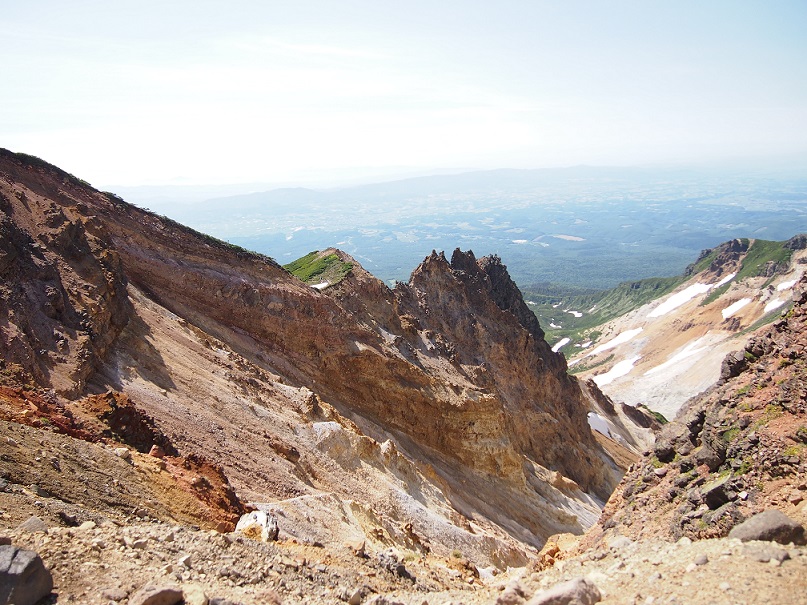 【後編】　初めての十勝連峰縦走♪　富良野岳～上ホロまで。_b0281366_15413095.jpg