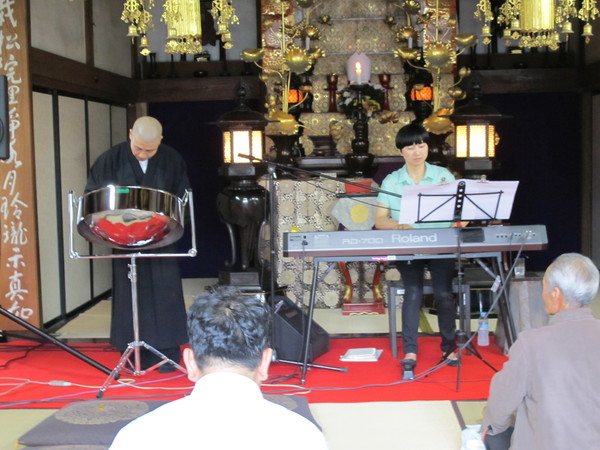 しまんりょ 初夏のお寺コンサート 無事おわりました。_e0239118_11515327.jpg