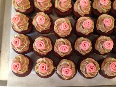 rose cupcakes メイキング_a0280185_1346650.jpg