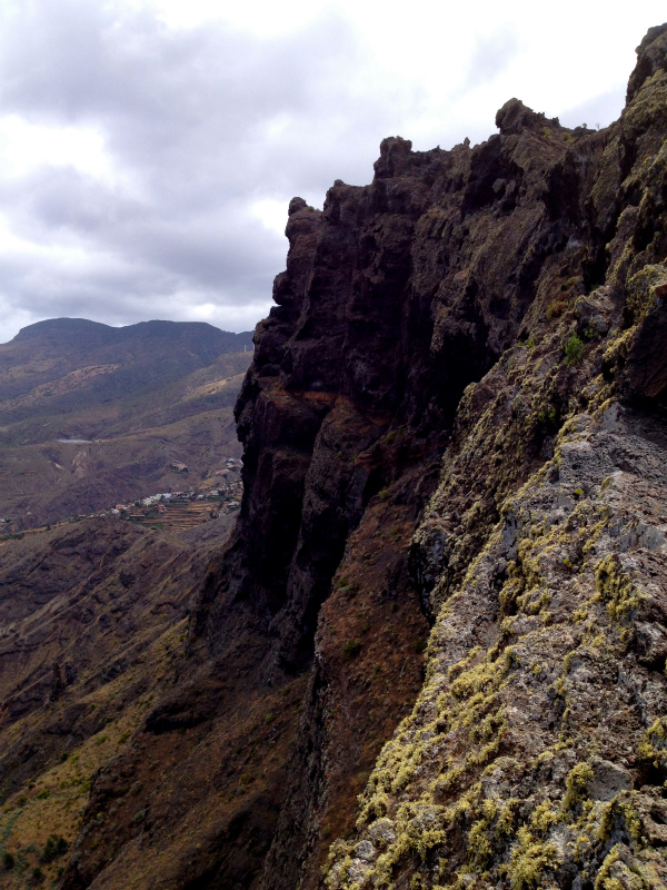 2012/05/16 La Gomera day5 -Sea Cliff to Magical Forests-_b0220886_184051.jpg
