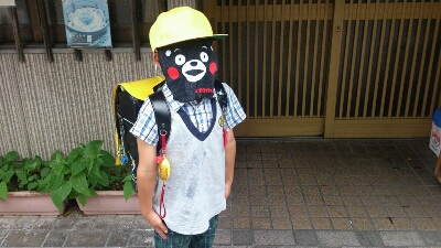謎の小学生_c0178815_9787.jpg